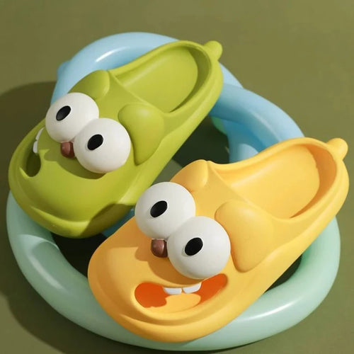 Sweet Pairs Kissing Slippers