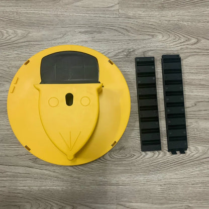 Bucket Lid Mouse Trap